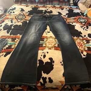boot cut BKE jeans from buckle, size 29 blue jeans, comfortable and stretchy